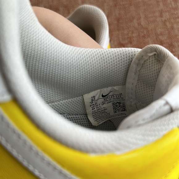 Nike Air Force 1 custom yellow size 9.5 women’s - Picture 5 of 6